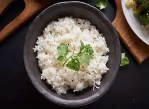 خرید و فروش برنج عنبر بو اصل با شرایط فوق العاده