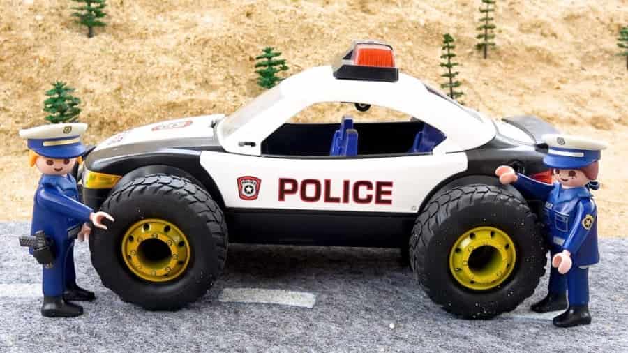 خرید ماشین اسباب بازی پلیس + قیمت فروش استثنایی