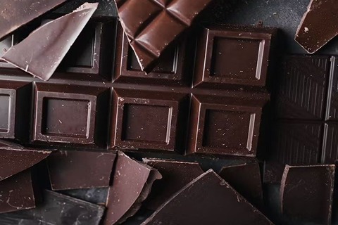 https://shp.aradbranding.com/خرید و فروش اسانس خوراکی شکلات با شرایط فوق العاده