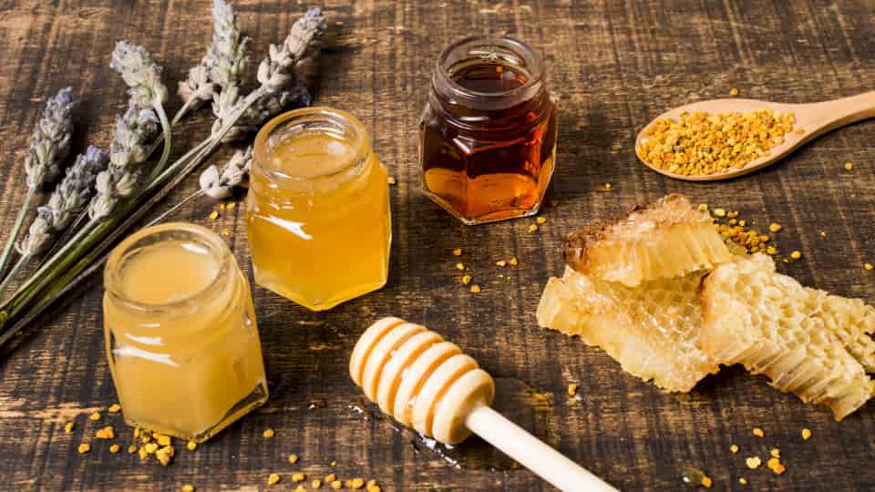 https://shp.aradbranding.com/فروش عسل چند گیاه اعلا  + قیمت خر ید به صرفه