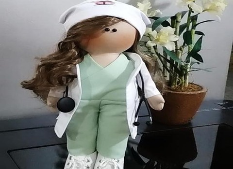 قیمت خرید عروسک روسی دکتر داروساز عمده به صرفه و ارزان