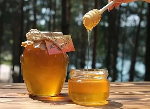 https://shp.aradbranding.com/قیمت خرید عسل طبیعی گل عمده به صرفه و ارزان