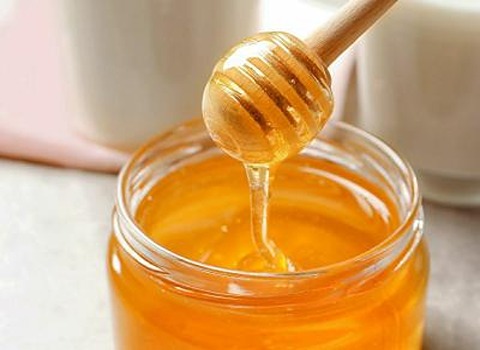 https://shp.aradbranding.com/فروش عسل طبیعی در شیراز + قیمت خرید به صرفه