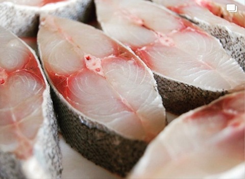 خرید ماهی حلوا سیاه + قیمت فروش استثنایی