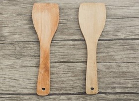 https://shp.aradbranding.com/قیمت کفگیر چوبی کوچک با کیفیت ارزان + خرید عمده