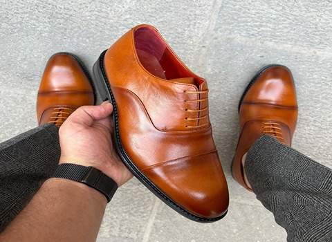 قیمت کفش چرم مردانه رنگ عسلی + خرید باور نکردنی