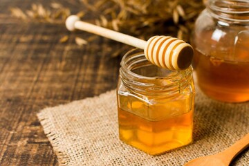 خرید عسل اصل خمین + قیمت فروش استثنایی