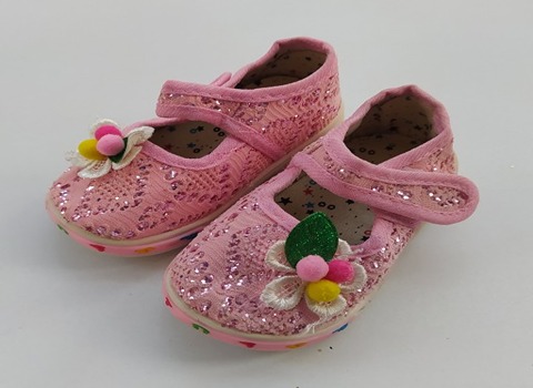 قیمت خرید کفش بچه گانه گلدار با فروش عمده