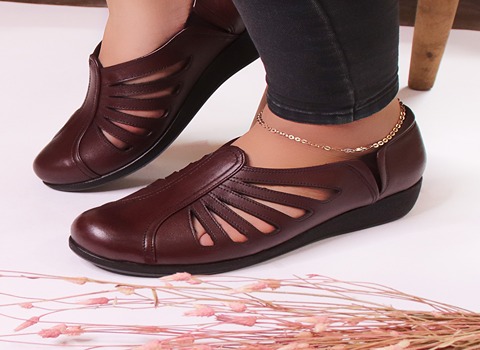 قیمت کفش طبی زنانه تابستانی + خرید باور نکردنی