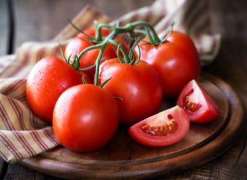قیمت گوجه گلخانه ای صادراتی با کیفیت ارزان + خرید عمده