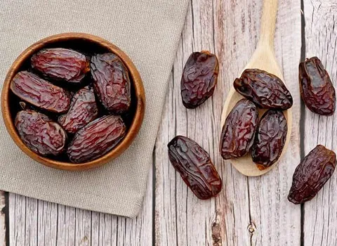 خرید خرما ۶۰۰ گرمی + قیمت فروش استثنایی