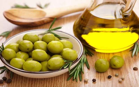 خرید و فروش روغن زیتون ایرانی با شرایط فوق العاده