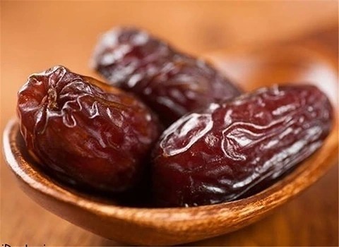 قیمت خرید خرما برحی عسلی + فروش ویژه