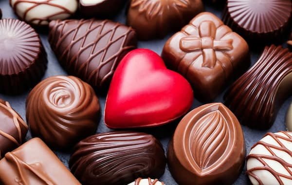 خرید و فروش شکلات چوبی قلبی با شرایط فوق العاده