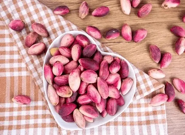 خرید پسته لب ماتیکی + قیمت فروش استثنایی