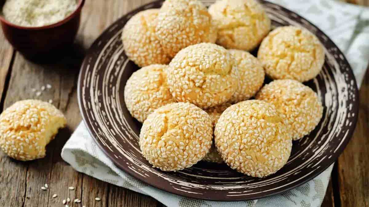 قیمت کیک کلوچه کنجدی + خرید باور نکردنی