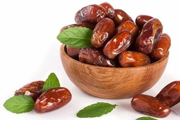 خرید و قیمت خرما پیارم صادراتی + فروش عمده