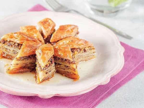 قیمت خرید باقلوا هفت مغز اصفهان + فروش ویژه