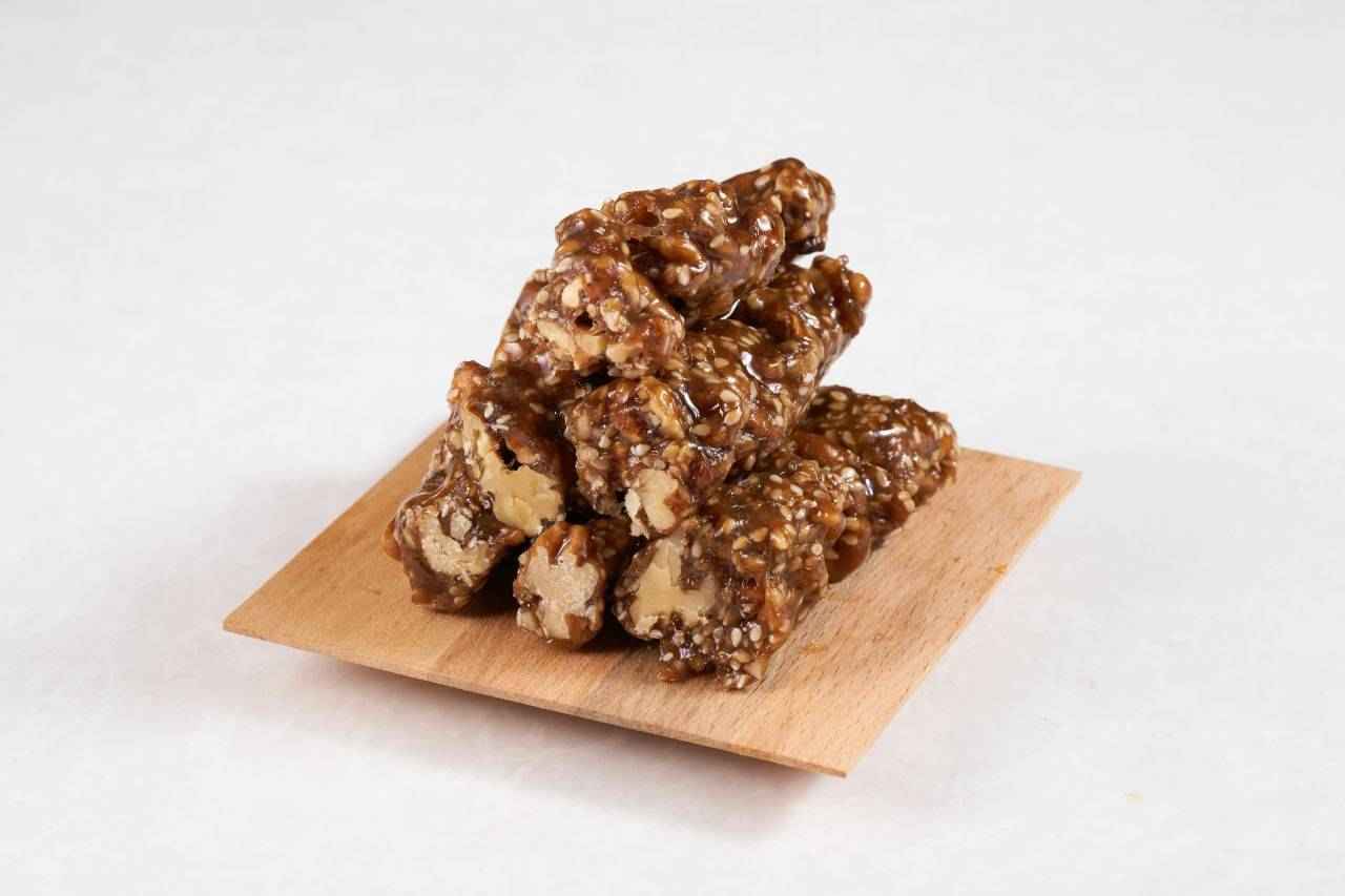 فروش سجوق گردویی با شیره انگور + قیمت خرید به صرفه