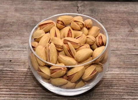 قیمت خرید پسته احمد آقایی شور با فروش عمده