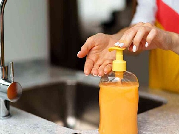 فروش مایع دستشویی بابونه + قیمت خرید به صرفه