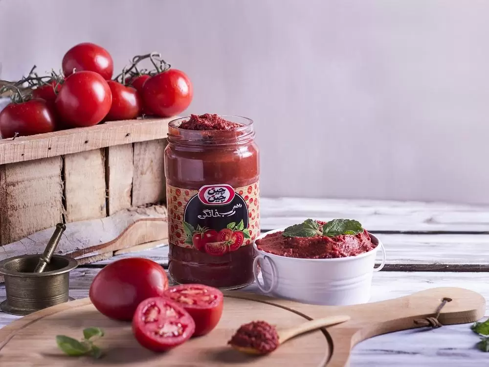 قیمت خرید رب گوجه فرنگی چین چین مقدار 700 گرم با فروش عمده