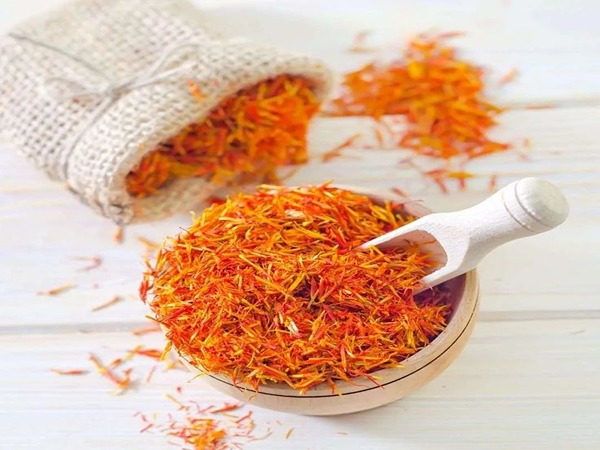 قیمت خرید پودر ریشه زعفران قائنات با فروش عمده