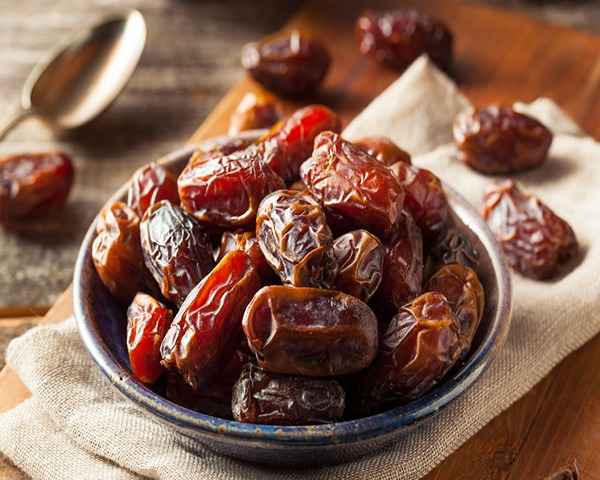 خرید خرما خاصویی پیارم + قیمت فروش استثنایی