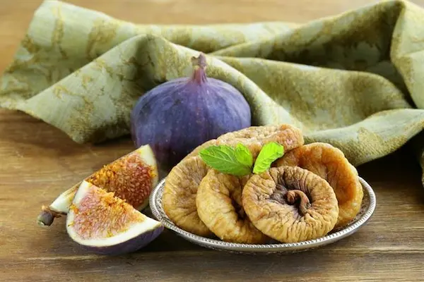 معرفی میوه خشک انجیر + بهترین قیمت خرید
