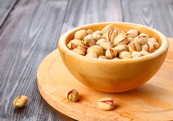 خرید و قیمت پسته بادامی شور + فروش عمده