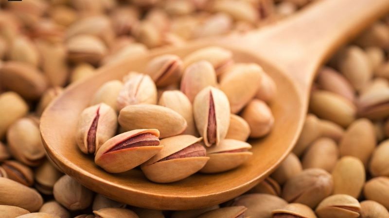 قیمت پسته بادامی زعفرانی + خرید باور نکردنی