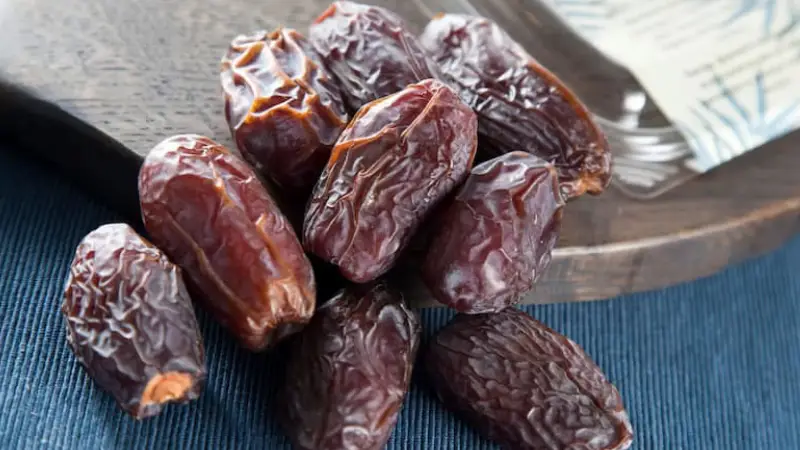 خرید و فروش خرما پیارم جعبه ای با شرایط فوق العاده