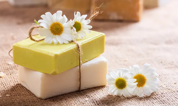 خرید صابون بابونه اصل + قیمت فروش استثنایی