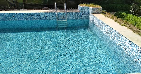 قیمت کاشی استخری ۹۰ × ۳۰ با فروش عمده