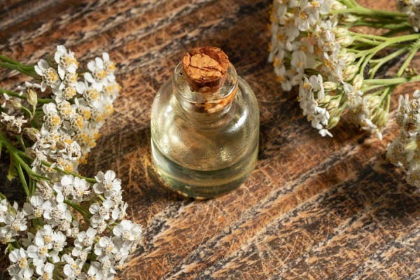 قیمت عرق بومادران اصل + خرید باور نکردنی