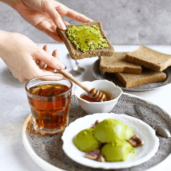 خرید کره پسته‌ی بدون قند + قیمت فروش استثنایی