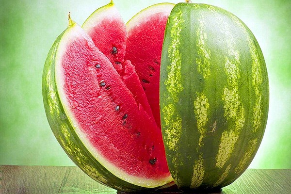 قیمت هندوانه میکادو گرد با کیفیت ارزان + خرید عمده