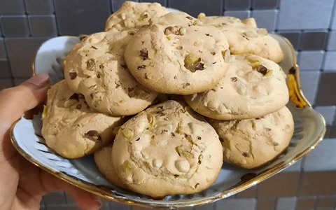 خرید و قیمت شیرینی گردویی با آرد سفید + فروش عمده