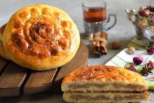 قیمت خرید کیک و کلوچه صادراتی + فروش ویژه