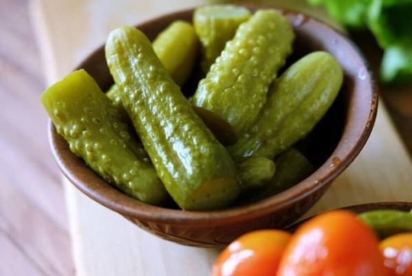 خرید خیارشور فله ای + قیمت فروش استثنایی