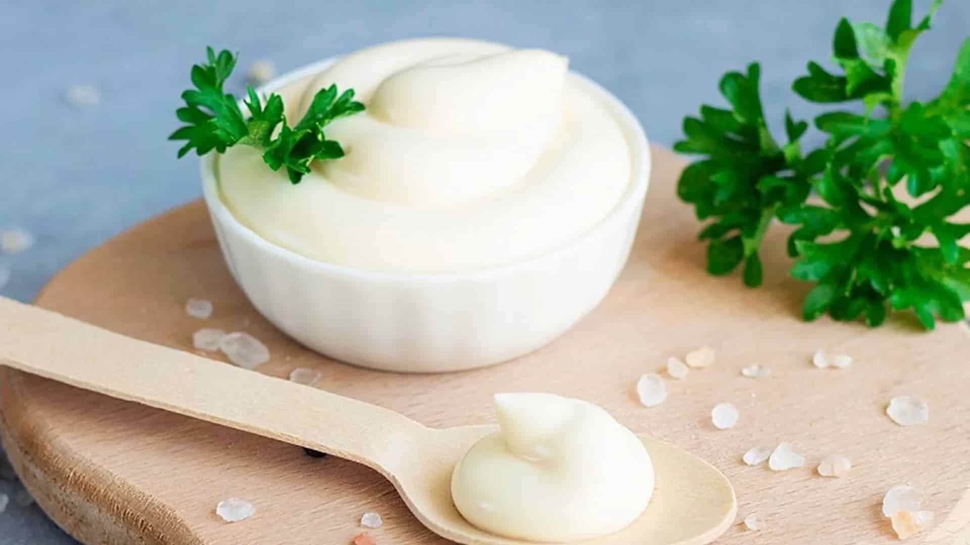 فروش سس مایونز کم چرب + قیمت خرید به صرفه