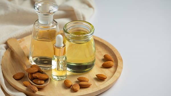 قیمت خرید روغن بادام صنعتی با فروش عمده