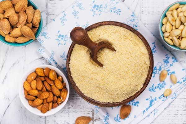 خرید پودر بادام سفید + قیمت فروش استثنایی