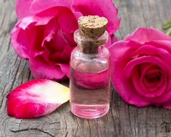 قیمت خرید گلاب اعلا کاشان با فروش عمده