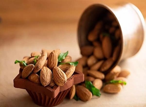 فروش مغز بادام مامایی عمده + قیمت خرید به صرفه