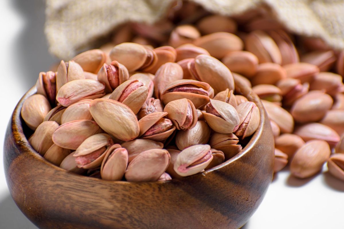 قیمت خرید پسته فندقی زعفرانی + فروش ویژه