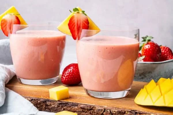 قیمت آبمیوه انبه و توت فرنگی + خرید باور نکردنی