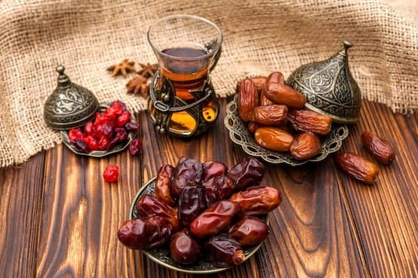 قیمت خرما پیارم خاصویی + خرید باور نکردنی