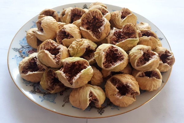 قیمت خرید انجیر خشک غنچه عمده به صرفه و ارزان