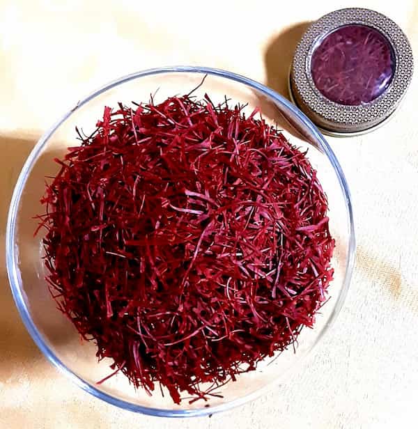 خرید زعفران ۱۰۰ گرمی + فروش عمده